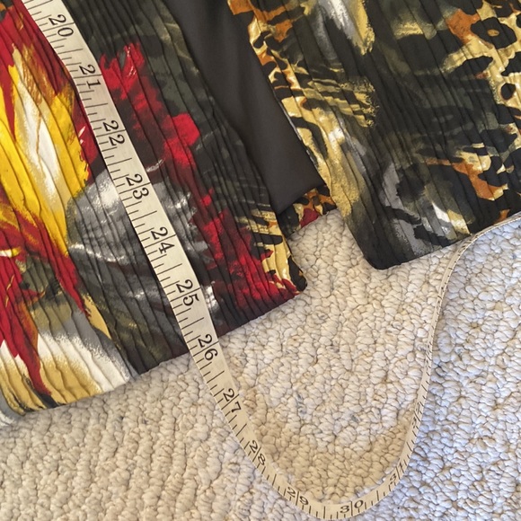 Joni B. Silky Floral & Animal Print Jacket - Picture 7 of 10